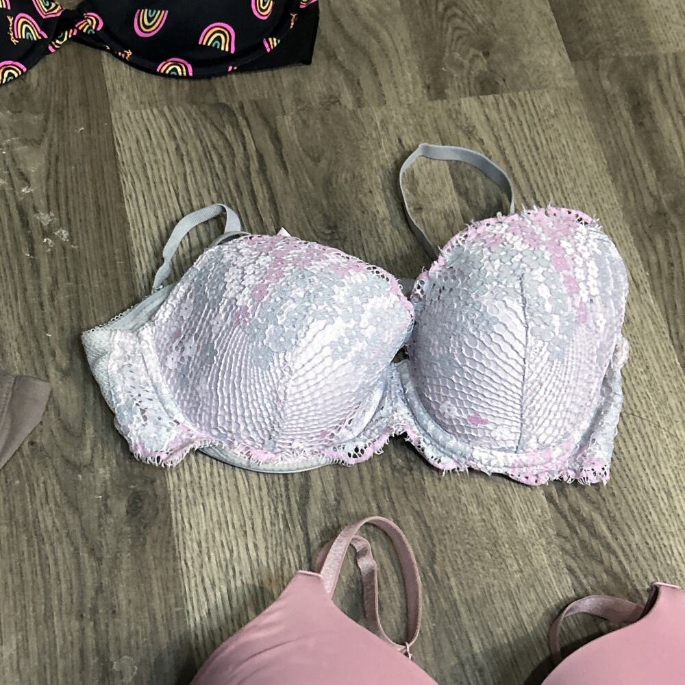 Lot Of 5 Victoria's Secret Bra’s 36C Various Fits See Pictures 4 VS 1 PINK - Picture 4 of 16